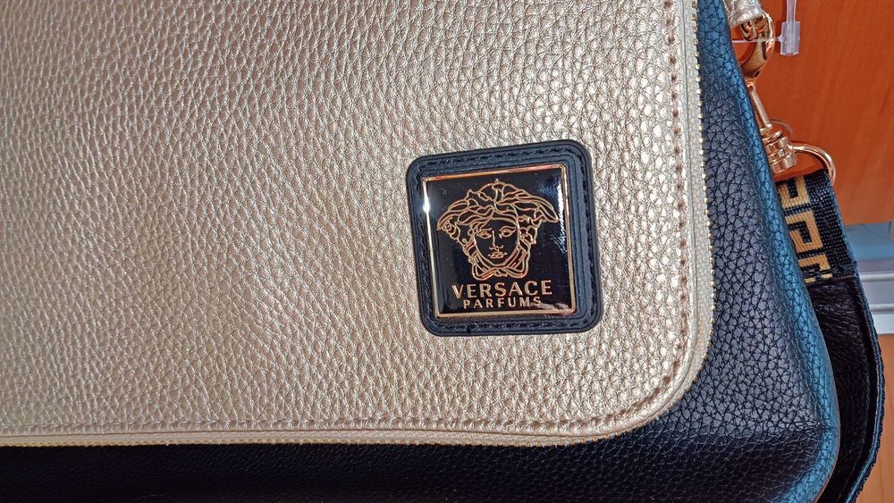 Versace оригинал