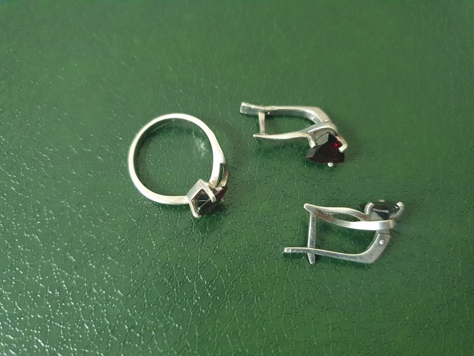 Шикарный комплект для девушки