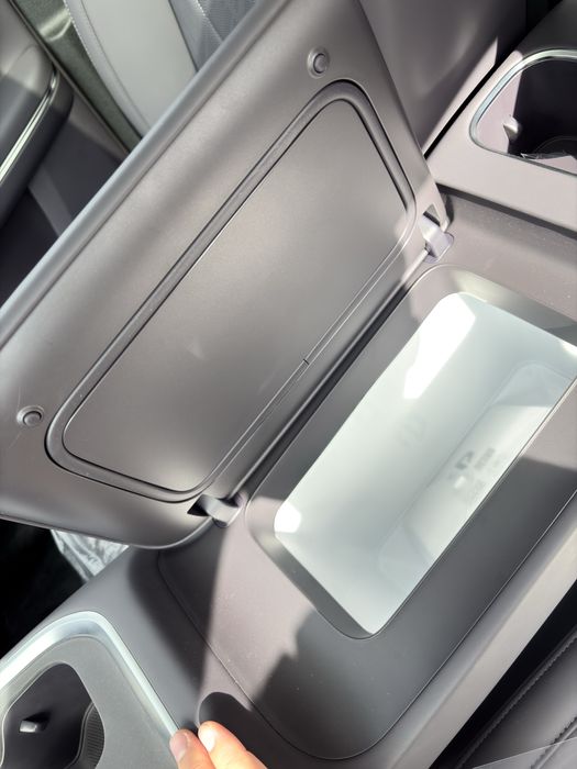 Leapmotor c16 2026 Restayling Xaladilnik+massaj