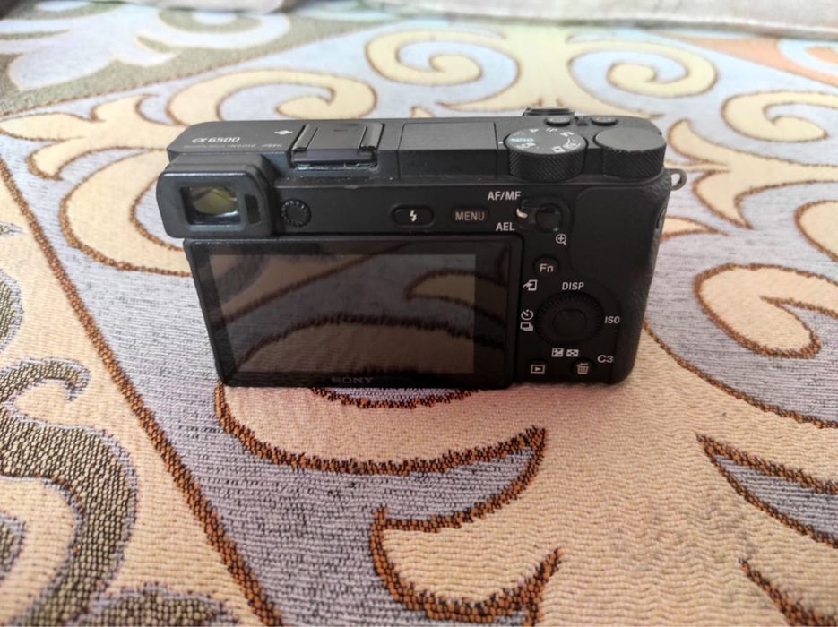 Sony A6500 с объективом Sigma 30mm f1.4