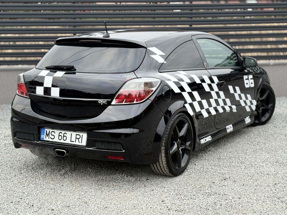 Opel Astra H OPC