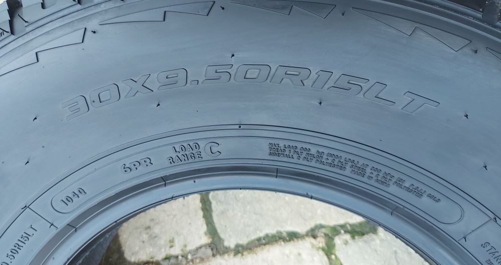O bucată 30x9.50 R15 LT 104Q 6PR Chengshan Spor Tcat CSC-302 A/T M+S