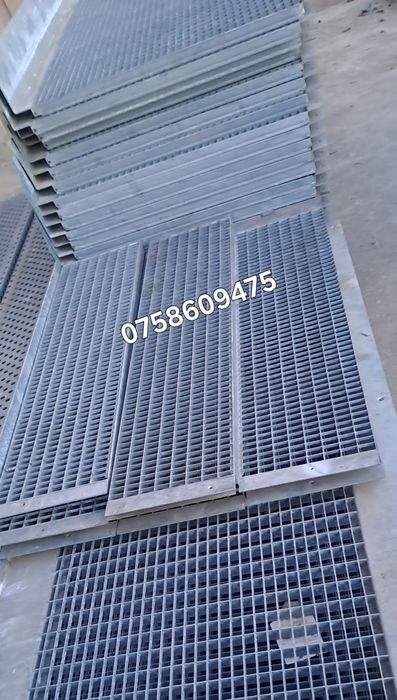 Grilaje-trepte zincate 120x30