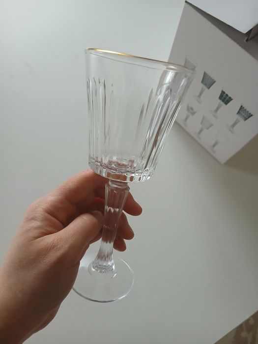 Аренда стулья стол посуды