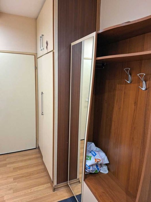 Двустаен преустроен на тристаен напълно обзаведен в жк Свобода/Надежда