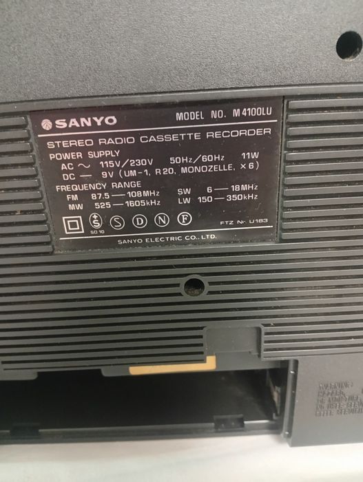 Radio caset Sanyo M 4100LU  original Japan