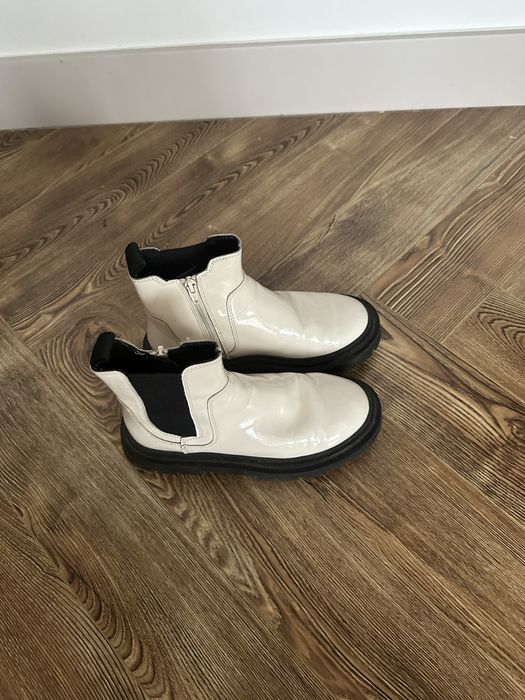 Детские осенние ботинки