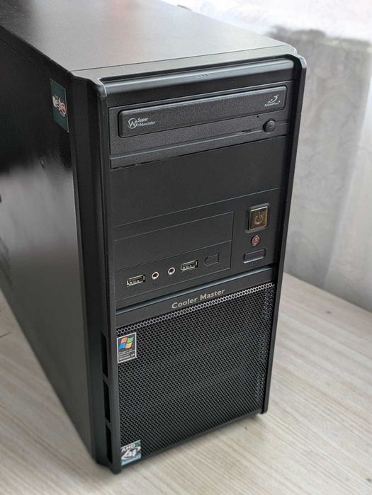 Calculator retro gaming WindowsXP Procesor Athlon 64x2, geForce9500GT