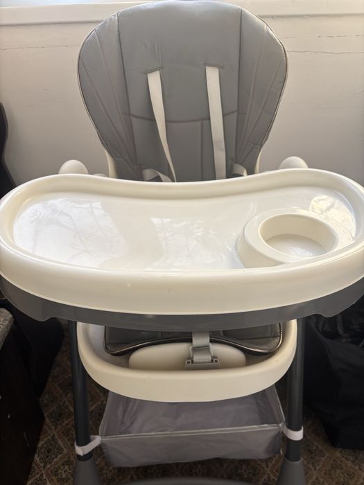 Столик детский для кормления