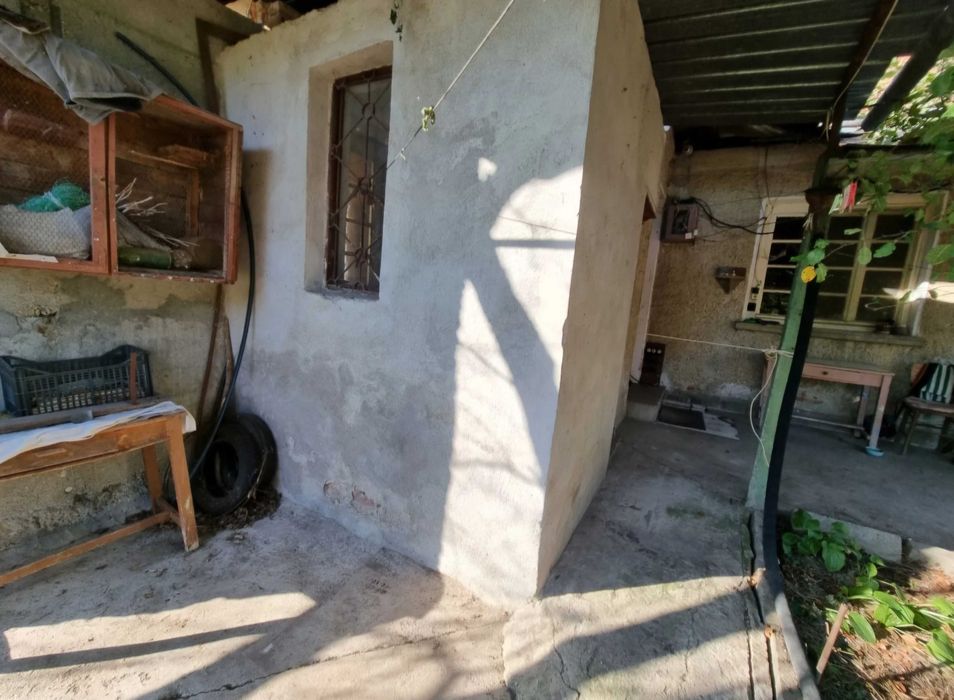 Продава се Къща в с. Горски долен Тръмбеш, Област Велико Търново - 90 кв.м за 182 €/кв.м - Снимка #15