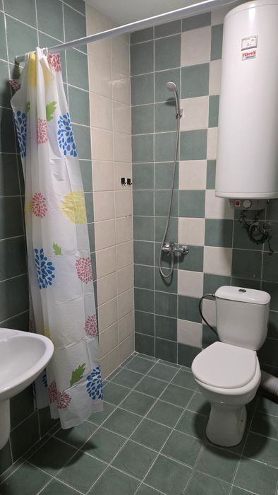 Дава се под наем Двустаен апартамент в Варна, м-т Сотира - 65 кв.м за 357 € - Снимка #4