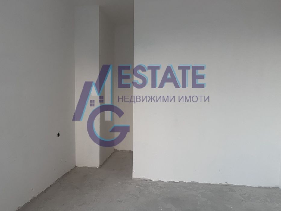 Продава се Тристаен апартамент в Бургас, Сарафово - 129 кв.м за 783 €/кв.м - Снимка #5