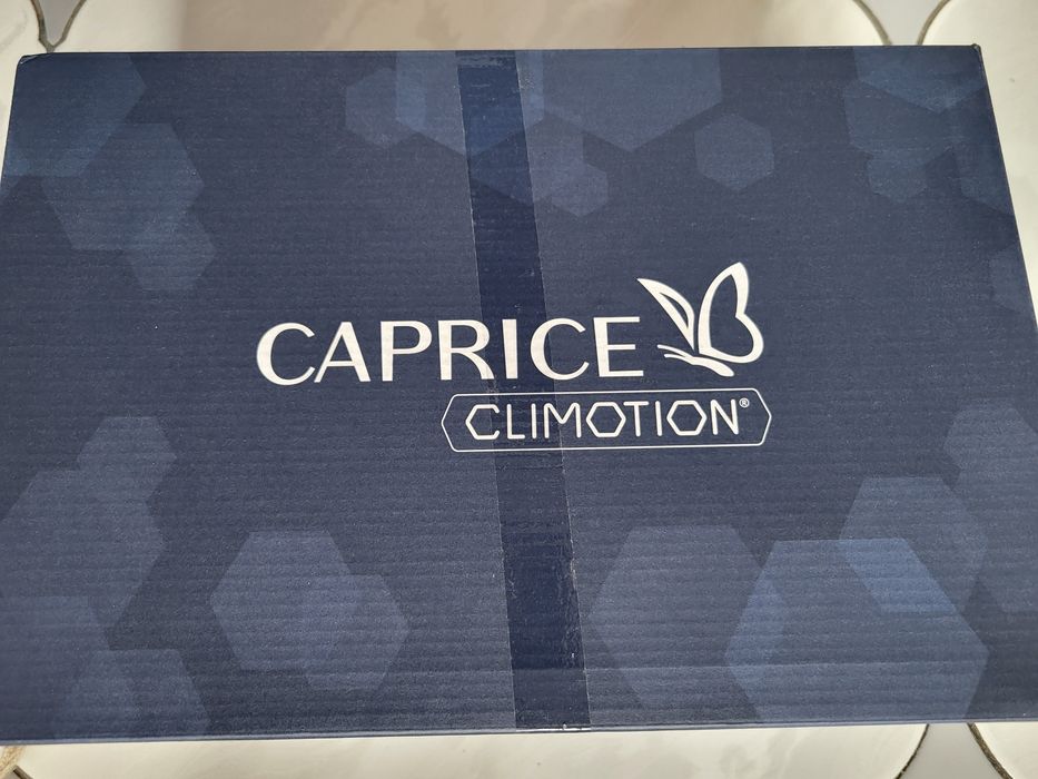 Сандали Caprice нови!