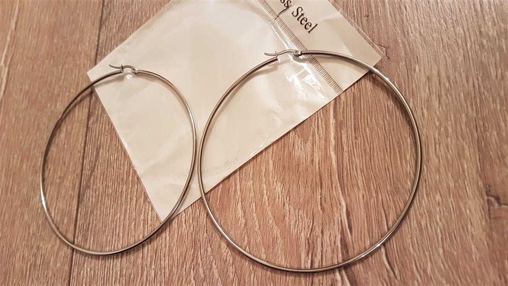 МЕДИЦИНСКА СТОМАНА! Обеци–халки 9см Нови! Цвят сребро.