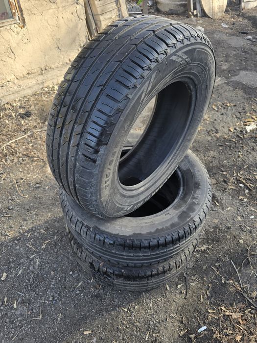 Шины летние 215/65/16