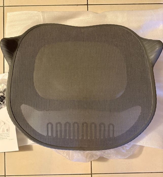 Sezut Herman Miller Mirra 2 original