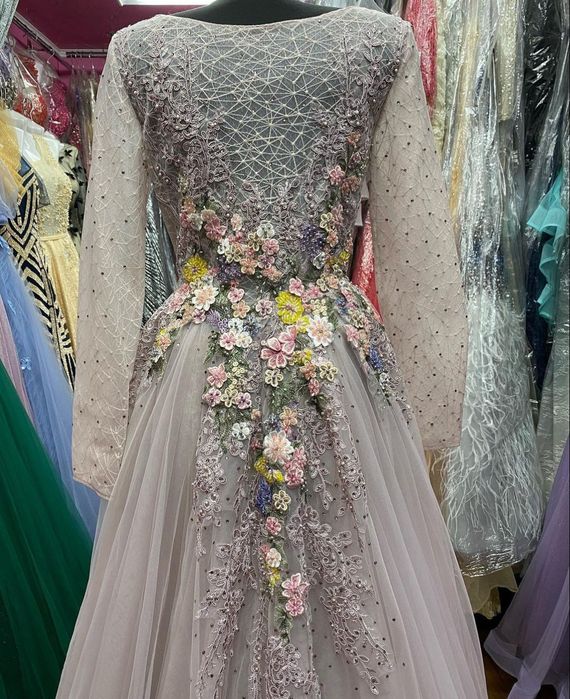 Продам вечернее платье