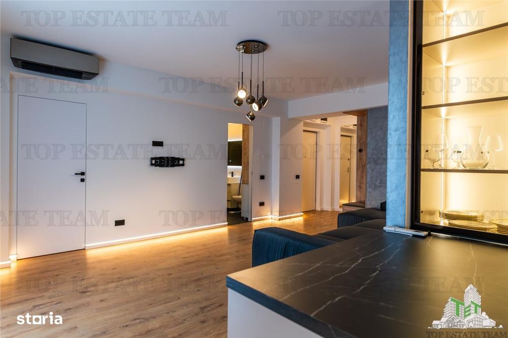 Vanzare imediata. Acte complete. Apartament 3 camere cu terasa 20 mp