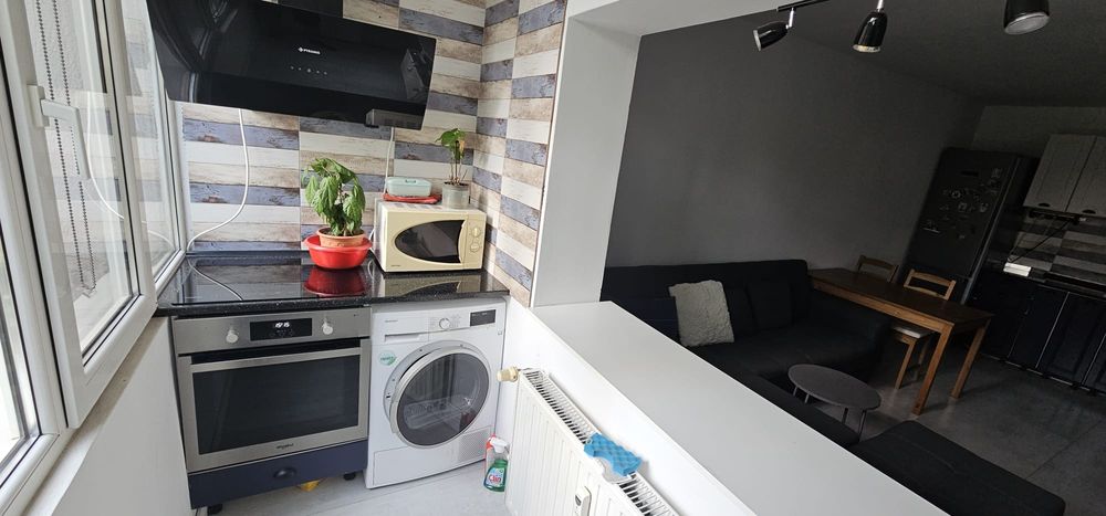 Apartament cu 3 camere living openspace