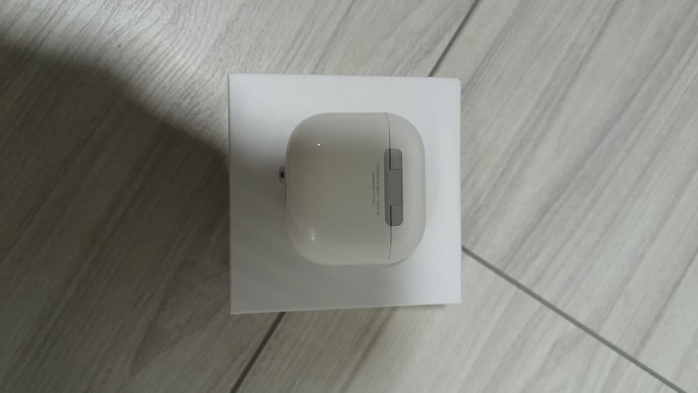 Căști Apple Airpods 4