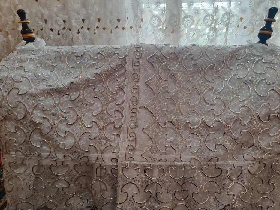 Beshik sotiladi. Yangi