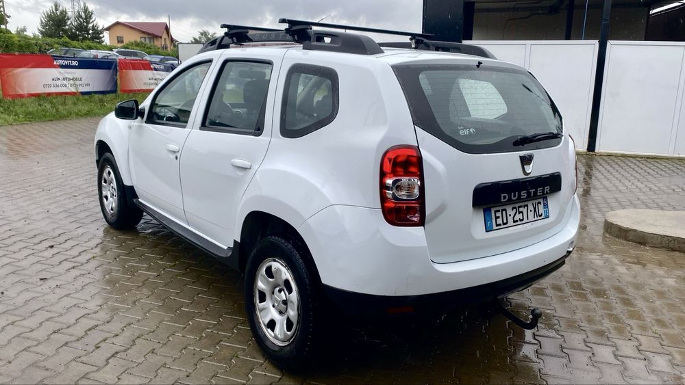 DACIA DUSTER din 2017  4x4 1.5 110 cp Euro 6 clima plata in RATE FARA AVANS / DOAR CU BULETINUL /Garantie