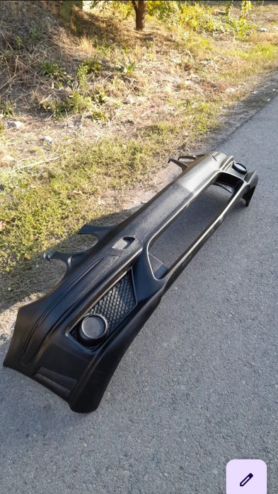 Бампер на мерседес w 211 e63 AMG