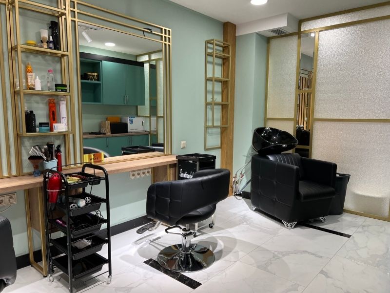 Сдается парикмахерское кресло