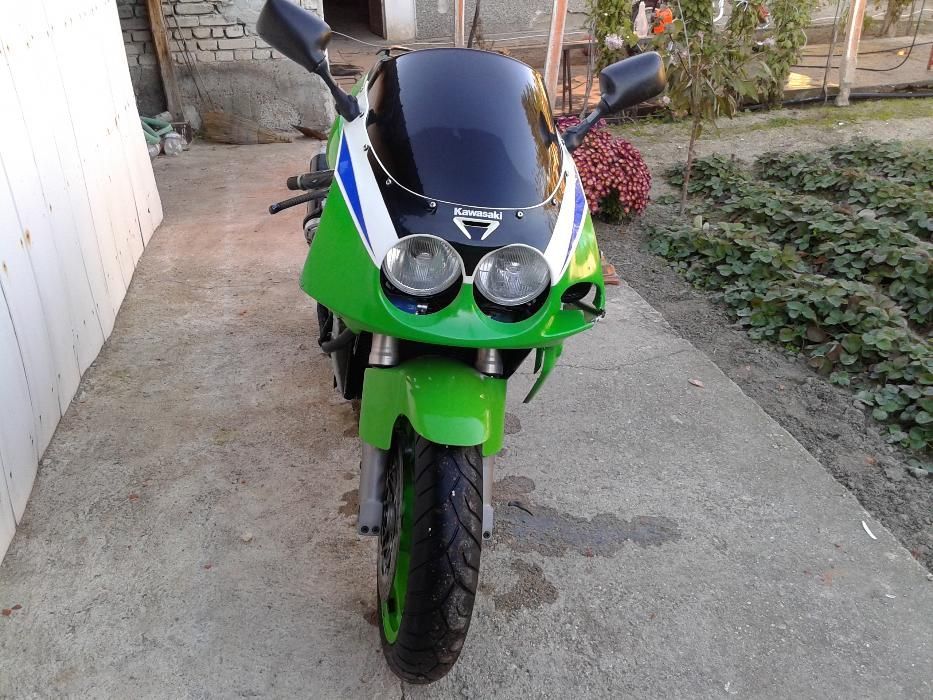 кавазаки зхр 750 само на части kawasaki zxr 750