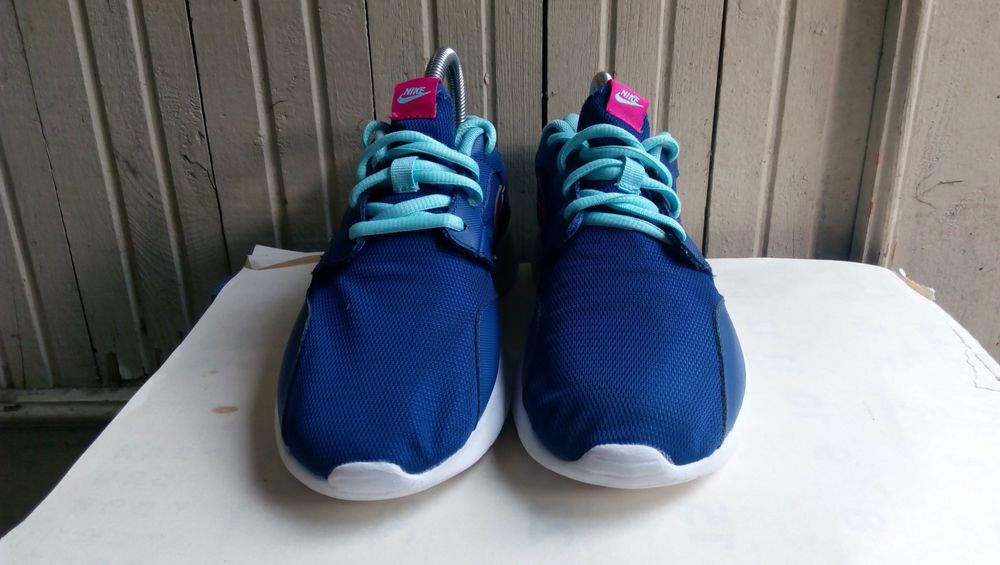 '' Nike Kaishi GS''Оригинални маратонки 37.5 номер