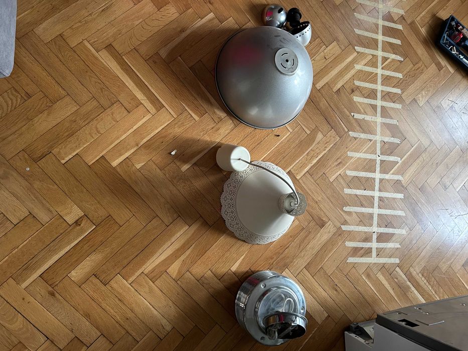 3 осветителни тела