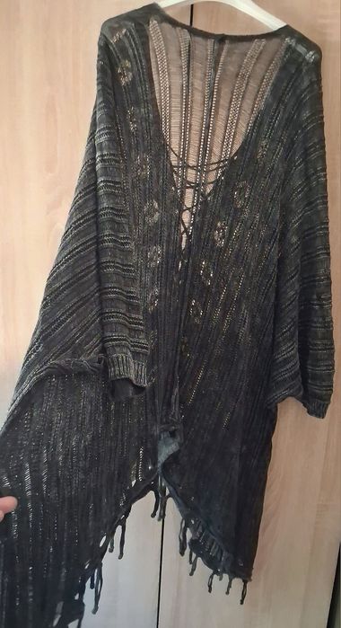 Vand poncho boho chic gri– mărime unică – 130 RON!!