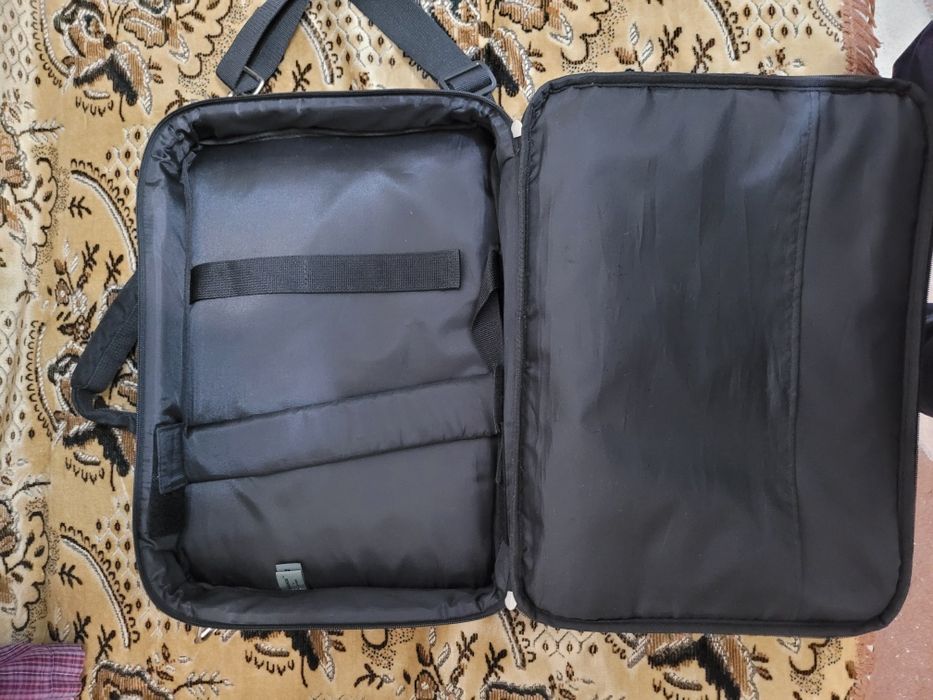 Сумка специально для ноутбука