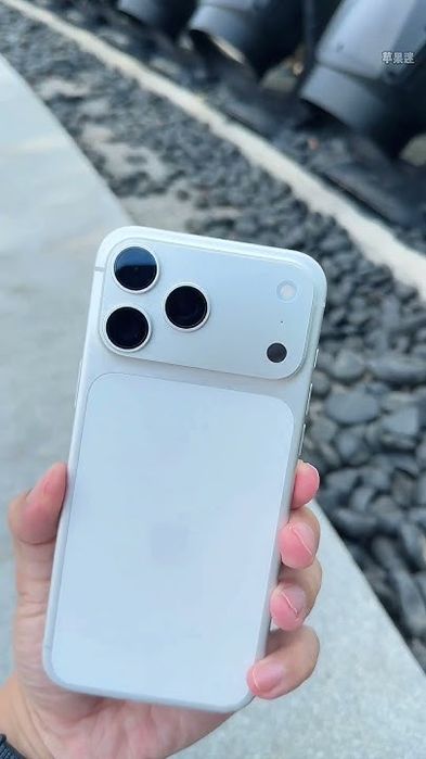 Iphone 17 pro max 256 tali yangi sarapina yuq imeykadan utgan