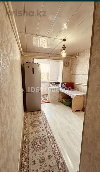 Срочно сатылады 3 бөлмелі квартира