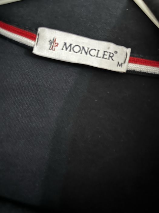 Костюм мужской Moncler