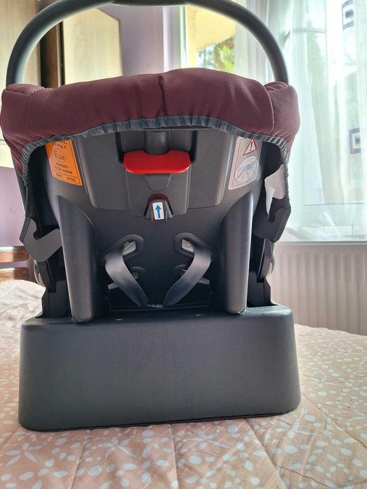 Scaun bebe pentru masina !