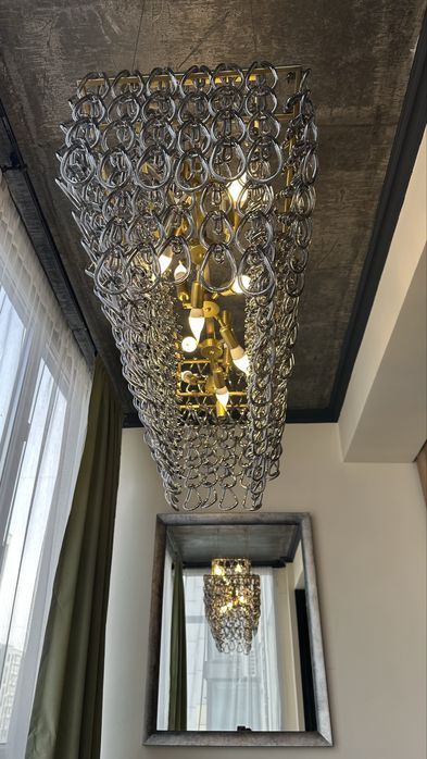 Шикарная люстра на 16 ламп