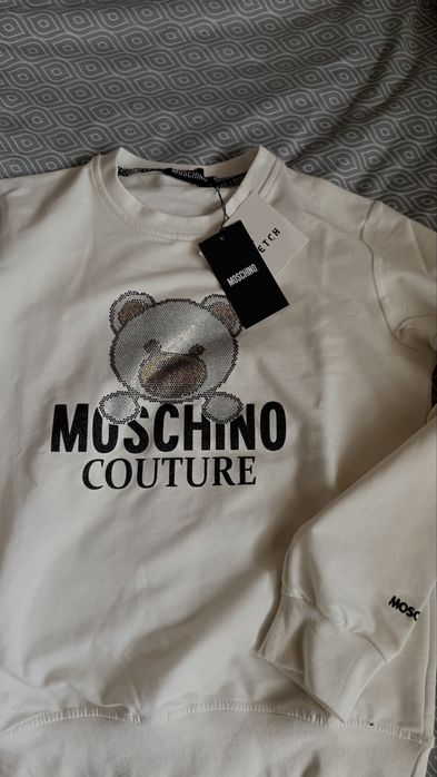 Блуза Moschino с етикет