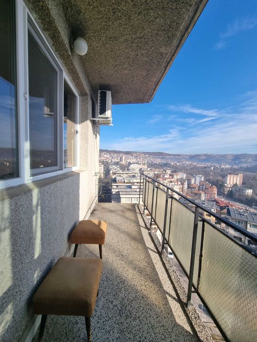 Продава се Тристаен апартамент в Велико Търново, Център - 83 кв.м за 1446 €/кв.м - Снимка #4