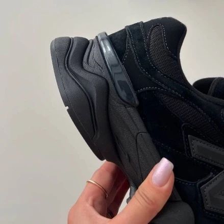 New Balance 9060 "Triple Black"