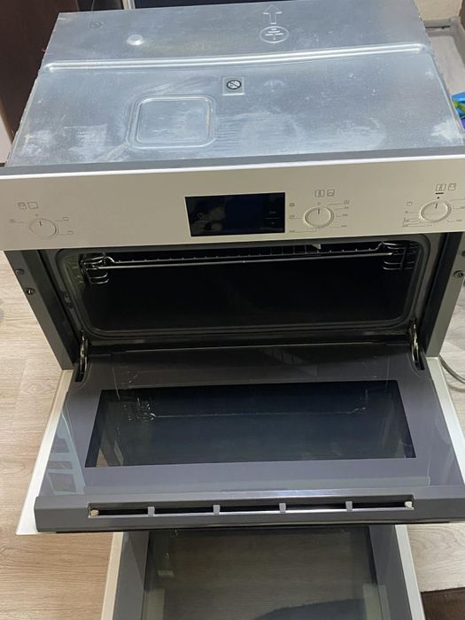 Cuptor electric dublu , incorporabil  , 4.2 KW  Bosch  seria  6