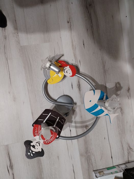 Vind candelabru copi