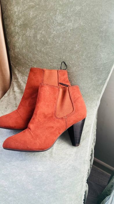 Женский ботильоны