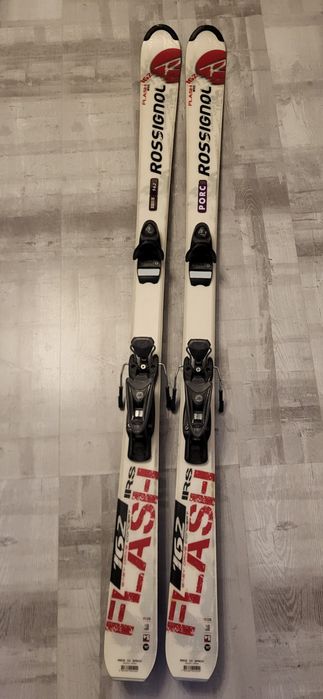Rossignol Flash Iris 162 cm + clapari Nordica marime 43-44