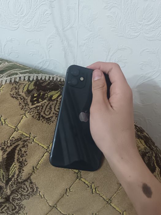 Продам айфон 11 можно обмен