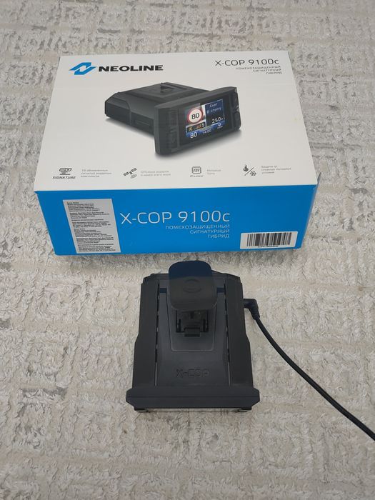 Видеорегистратор  для машины Neoline x cop 9100