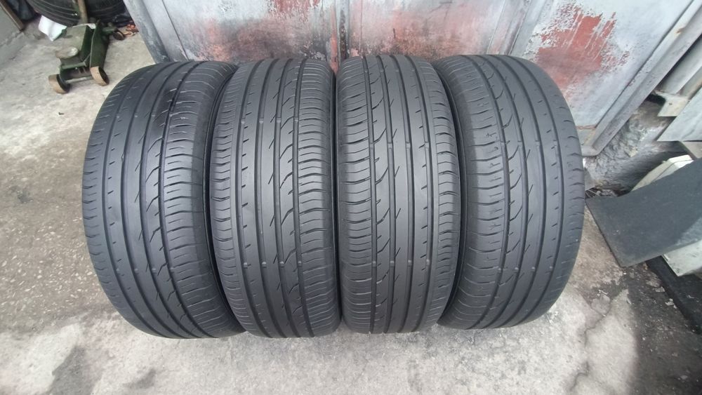 215/55/18 Continental