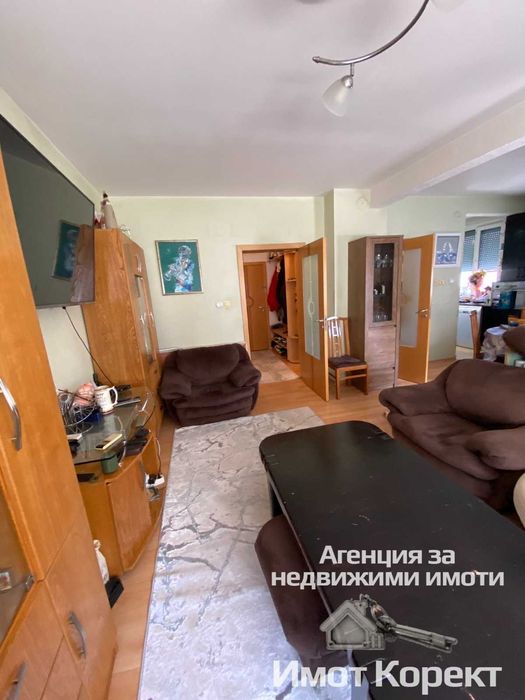 Продава се Етаж от къща в Асеновград - 120 кв.м за 1459 €/кв.м - Снимка #10