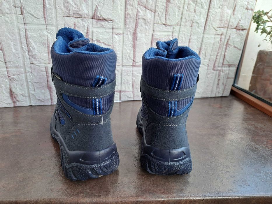 детски ботуши,зимни обувки,боти,апрески,SUPERFIT номер35 за момче